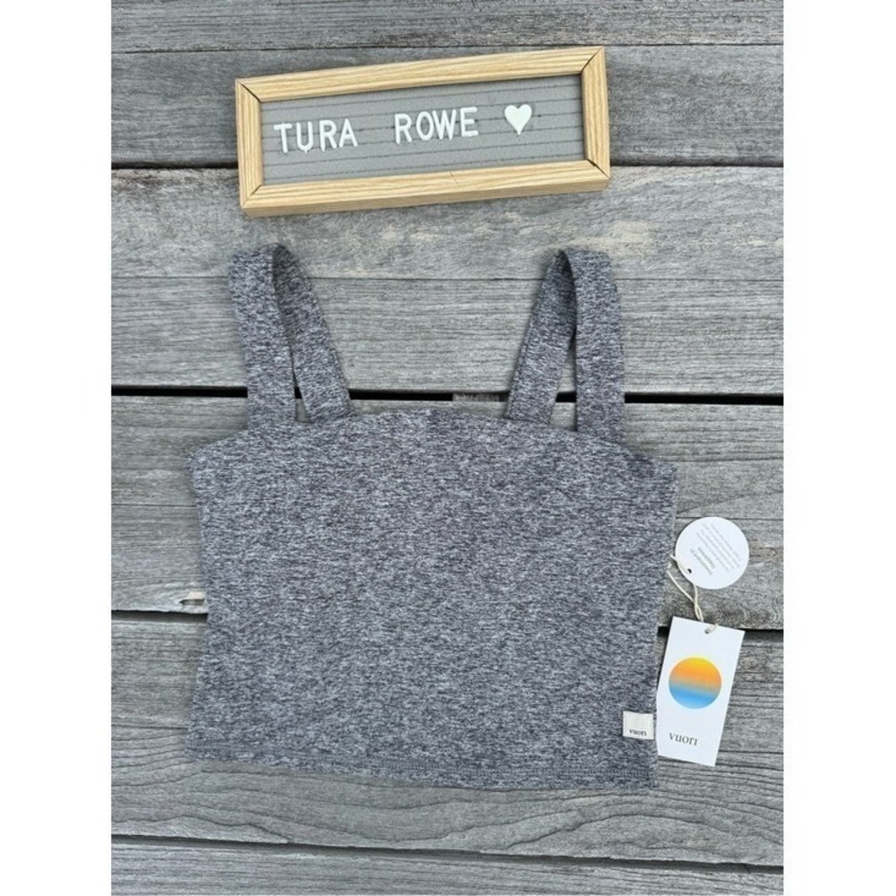 Vuori Elevation Square Neck Tank Heather Grey Size Small NWT Built In Bra